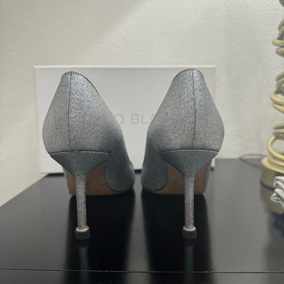 Manolo Blahnik Hangisi 70 Embellished Lamé Crystal Buckle Silver 38.5 - Picture 6 of 9